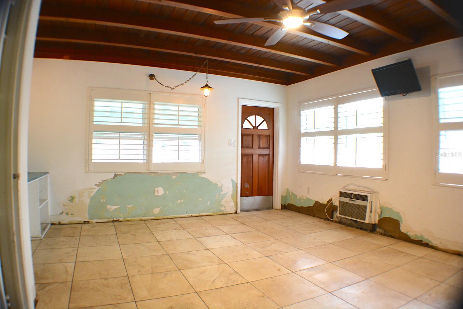 1132 CRESCENT ST, SARASOTA, FL, 34242