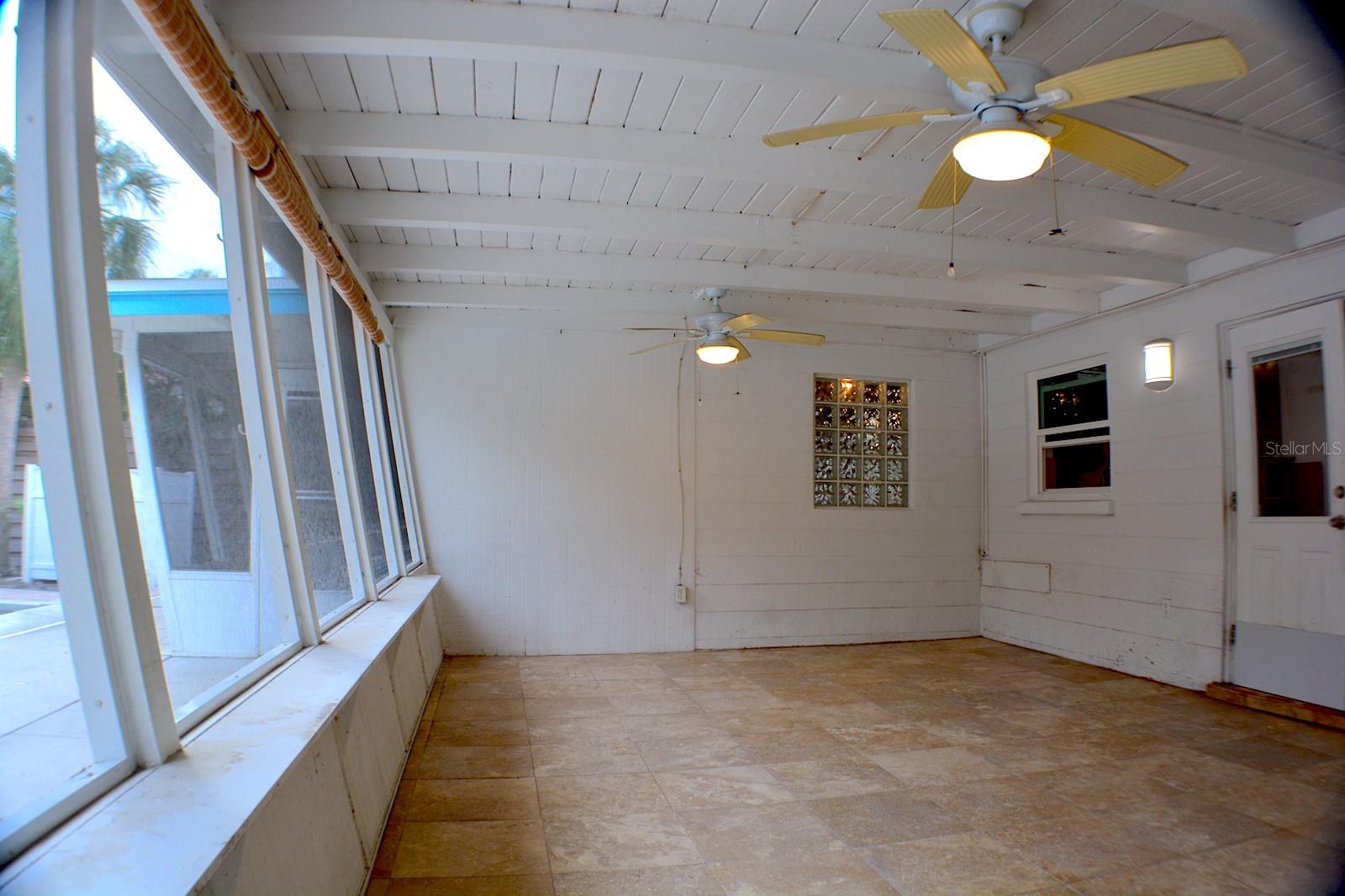 1132 CRESCENT ST, SARASOTA, FL, 34242