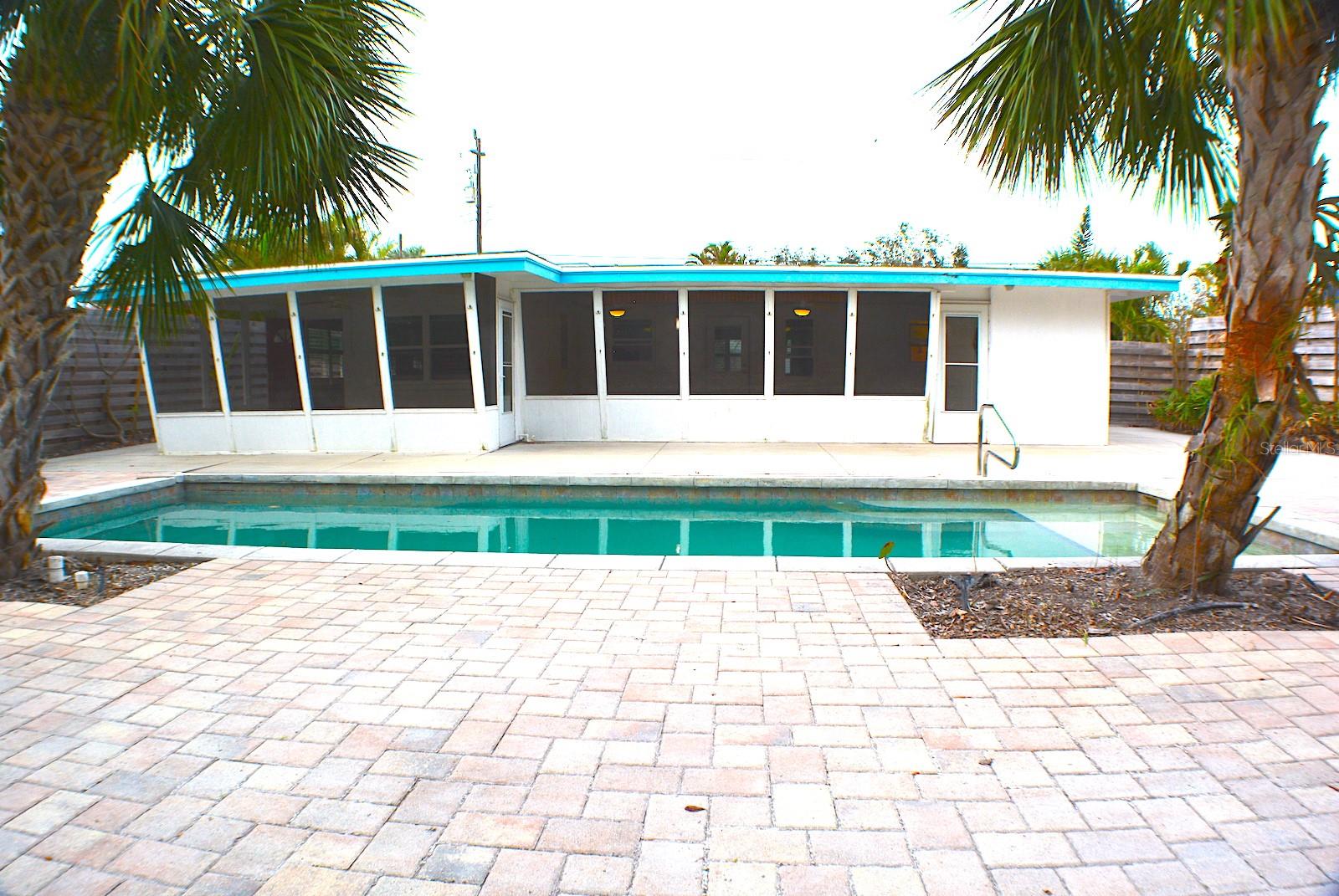 1132 CRESCENT ST, SARASOTA, FL, 34242