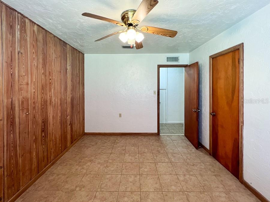 230 SW WACAHOOTA RD, MICANOPY, FL, 32667