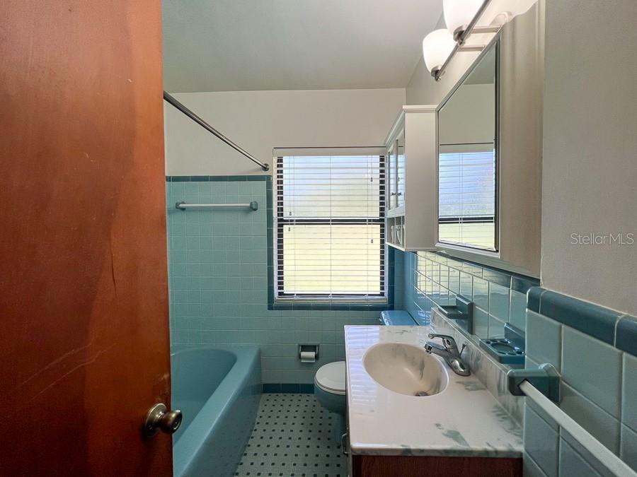 230 SW WACAHOOTA RD, MICANOPY, FL, 32667
