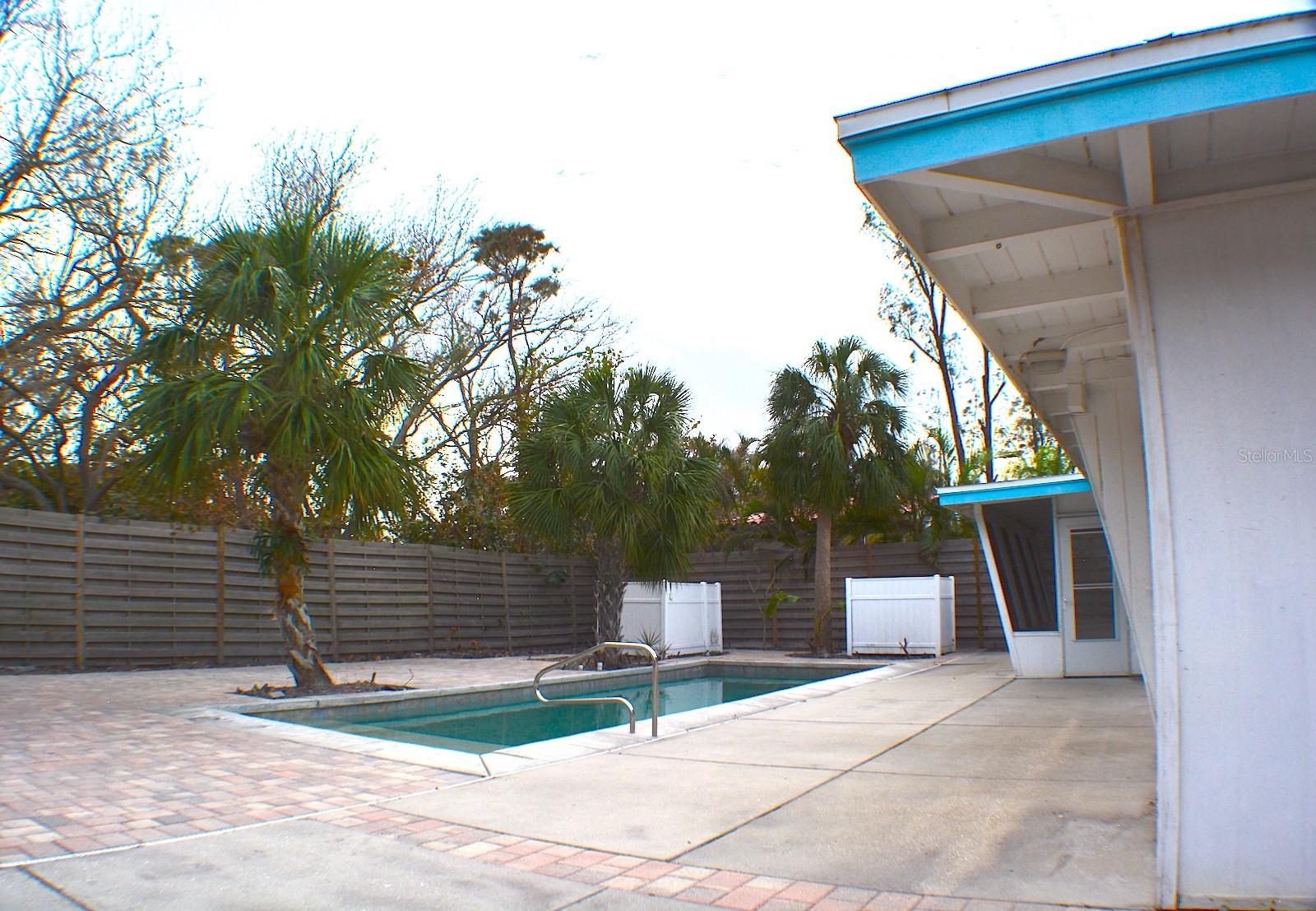 1132 CRESCENT ST, SARASOTA, FL, 34242