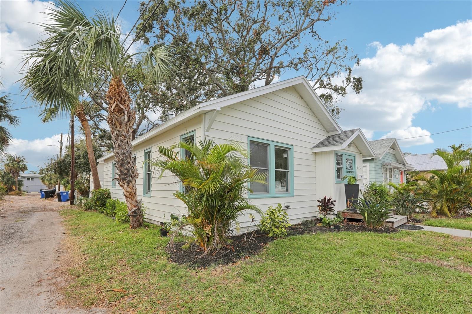 2015 3RD ST S, ST PETERSBURG, FL, 33705