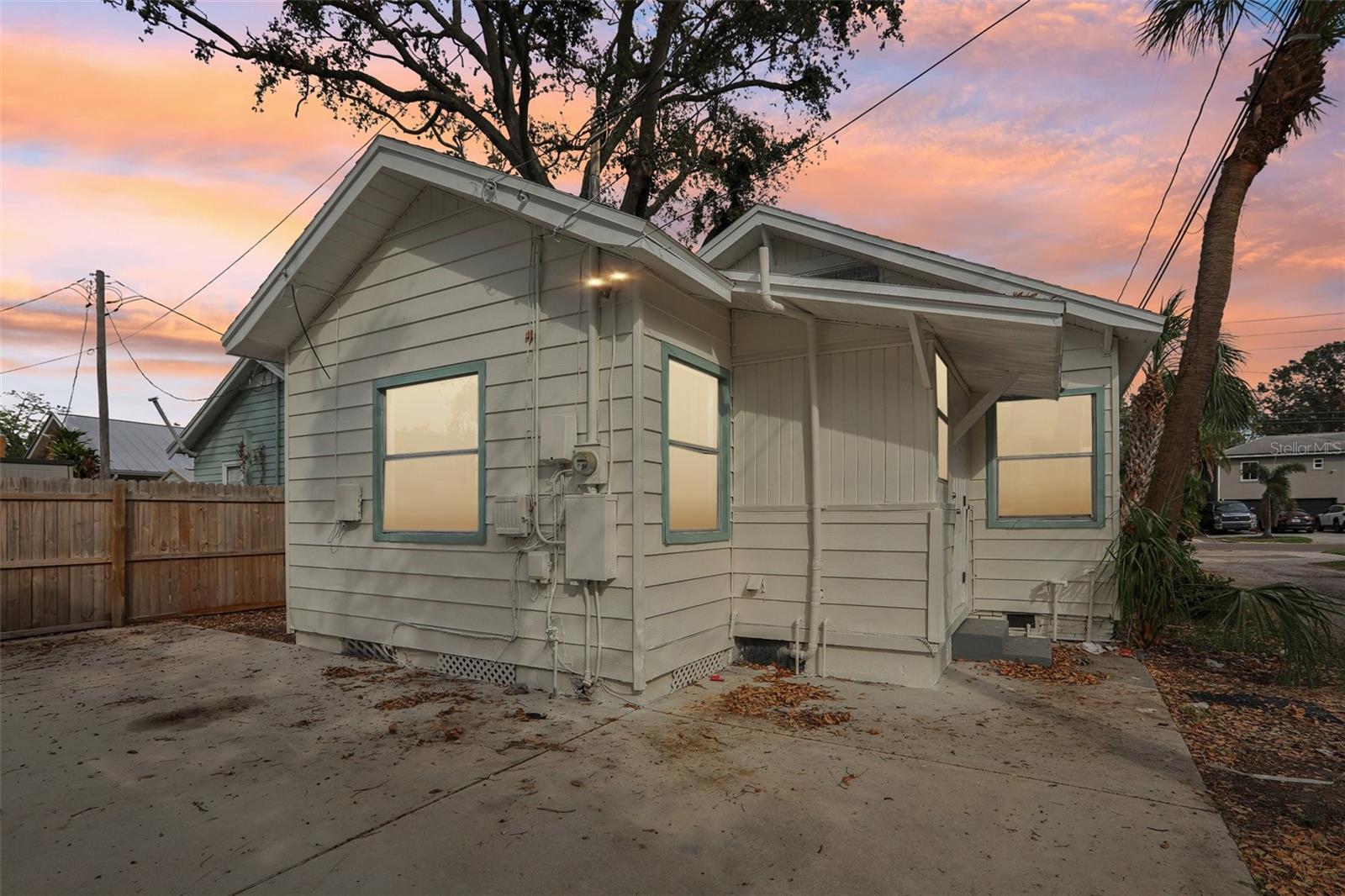 2015 3RD ST S, ST PETERSBURG, FL, 33705