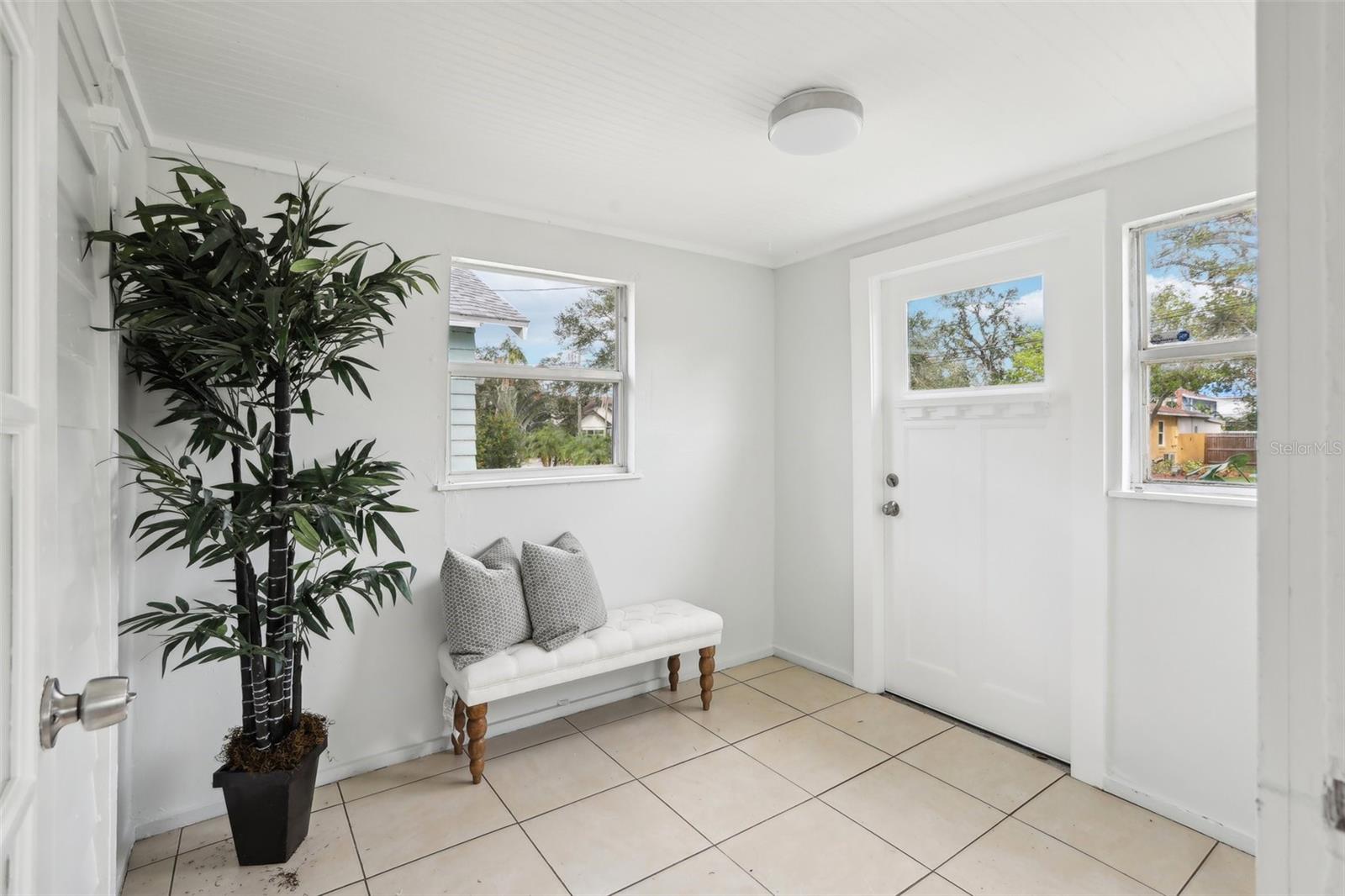 2015 3RD ST S, ST PETERSBURG, FL, 33705