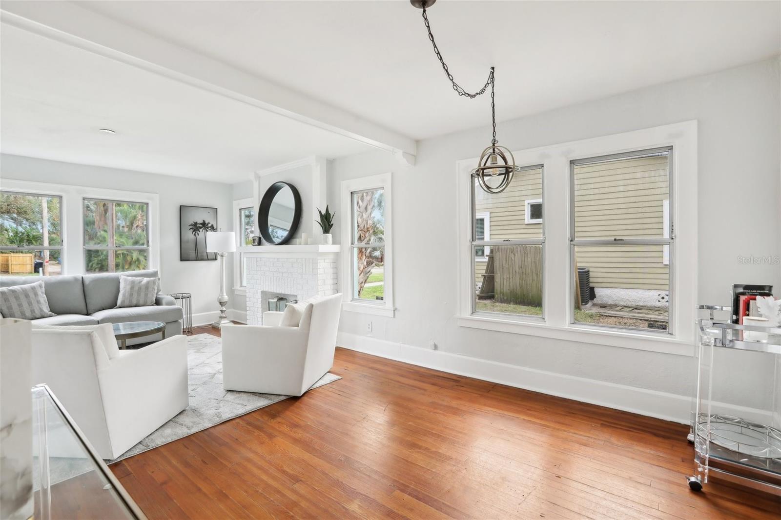 2015 3RD ST S, ST PETERSBURG, FL, 33705