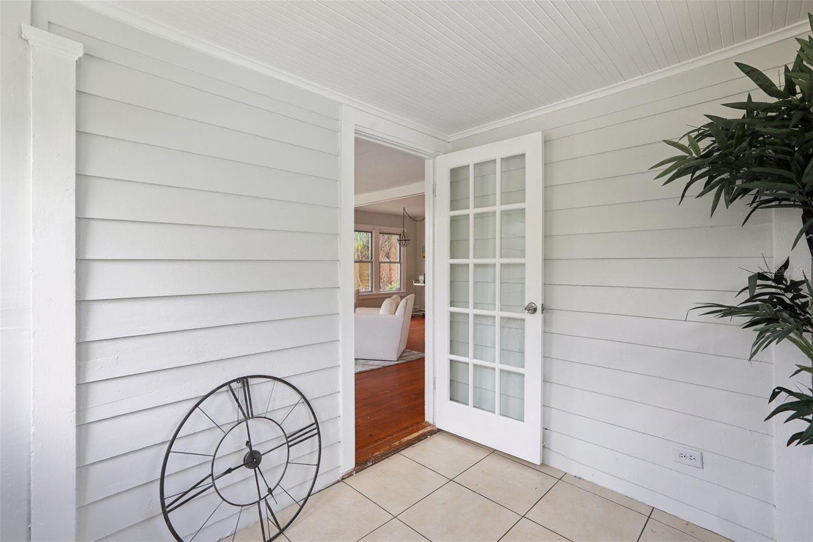 2015 3RD ST S, ST PETERSBURG, FL, 33705