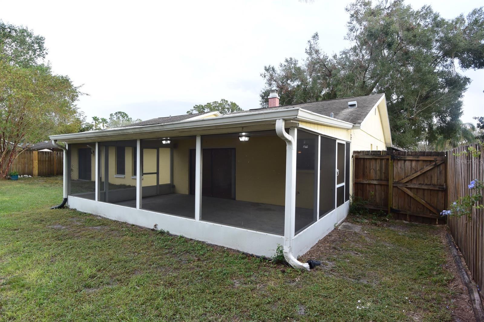 2316 WINDSOR OAKS AVE, LUTZ, FL, 33549