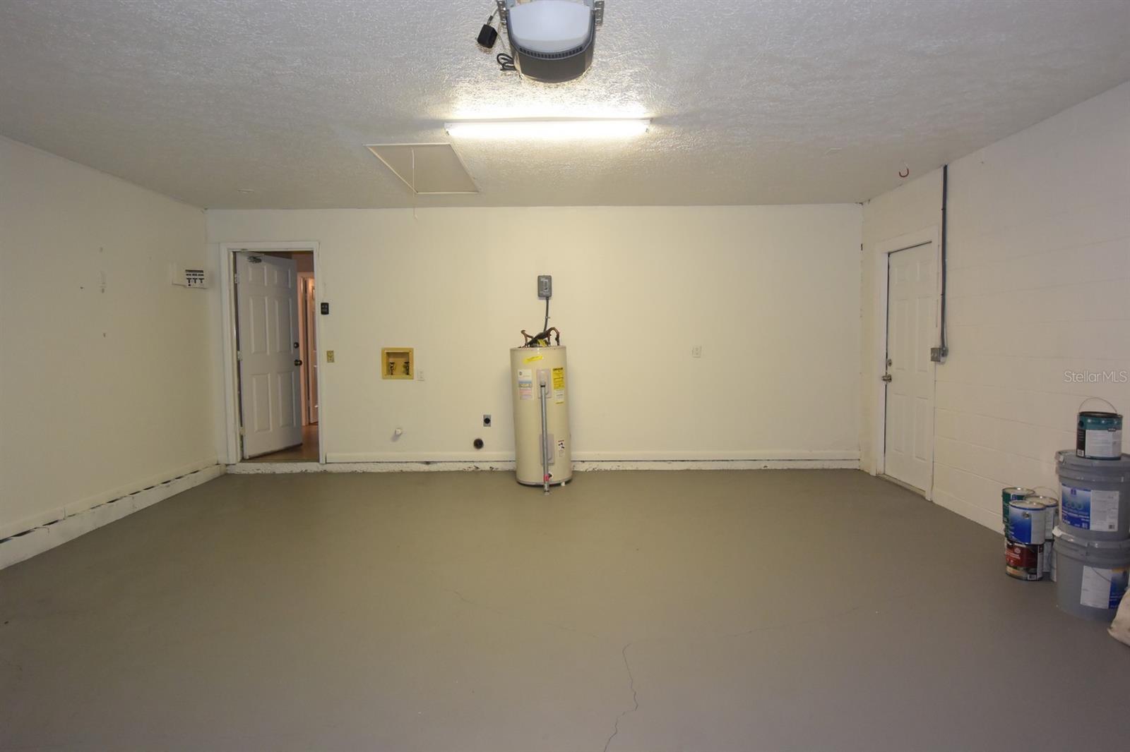 2316 WINDSOR OAKS AVE, LUTZ, FL, 33549