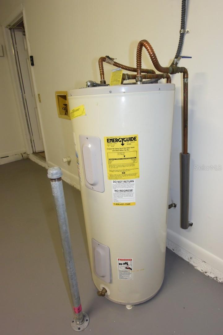 2316 WINDSOR OAKS AVE, LUTZ, FL, 33549