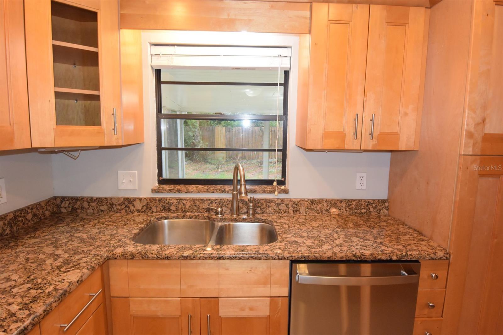 2316 WINDSOR OAKS AVE, LUTZ, FL, 33549