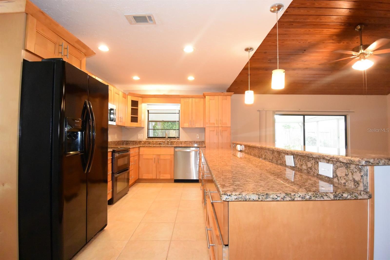 2316 WINDSOR OAKS AVE, LUTZ, FL, 33549