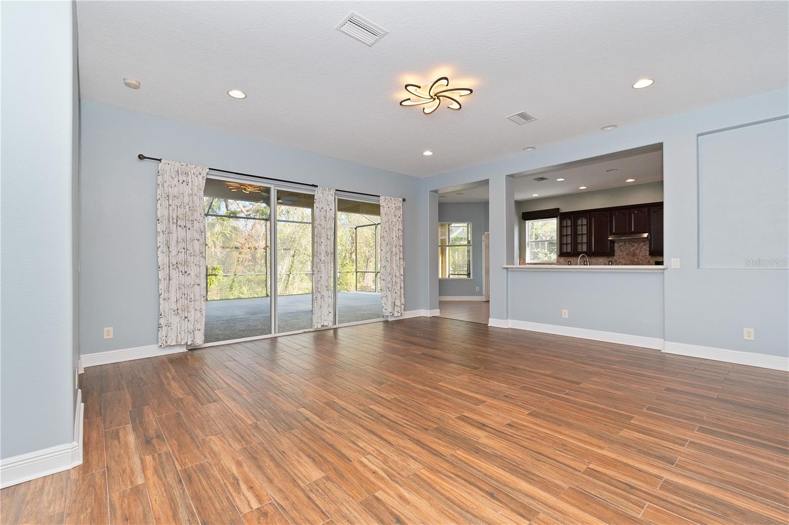 3725 70TH AVE E, ELLENTON, FL, 34222