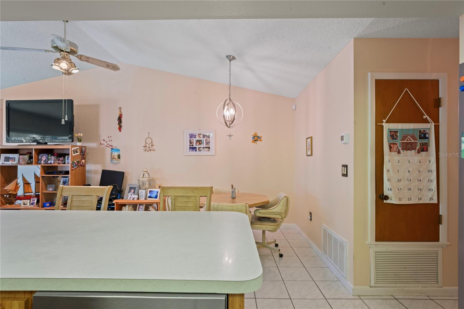 2296 LAKE FOREST AVE, SPRING HILL, FL, 34609