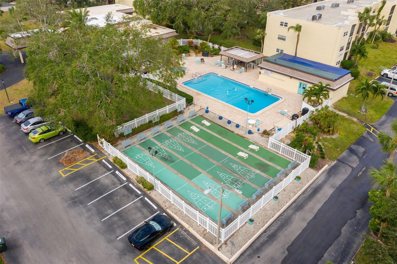 11485 OAKHURST RD #322, LARGO, FL, 33774