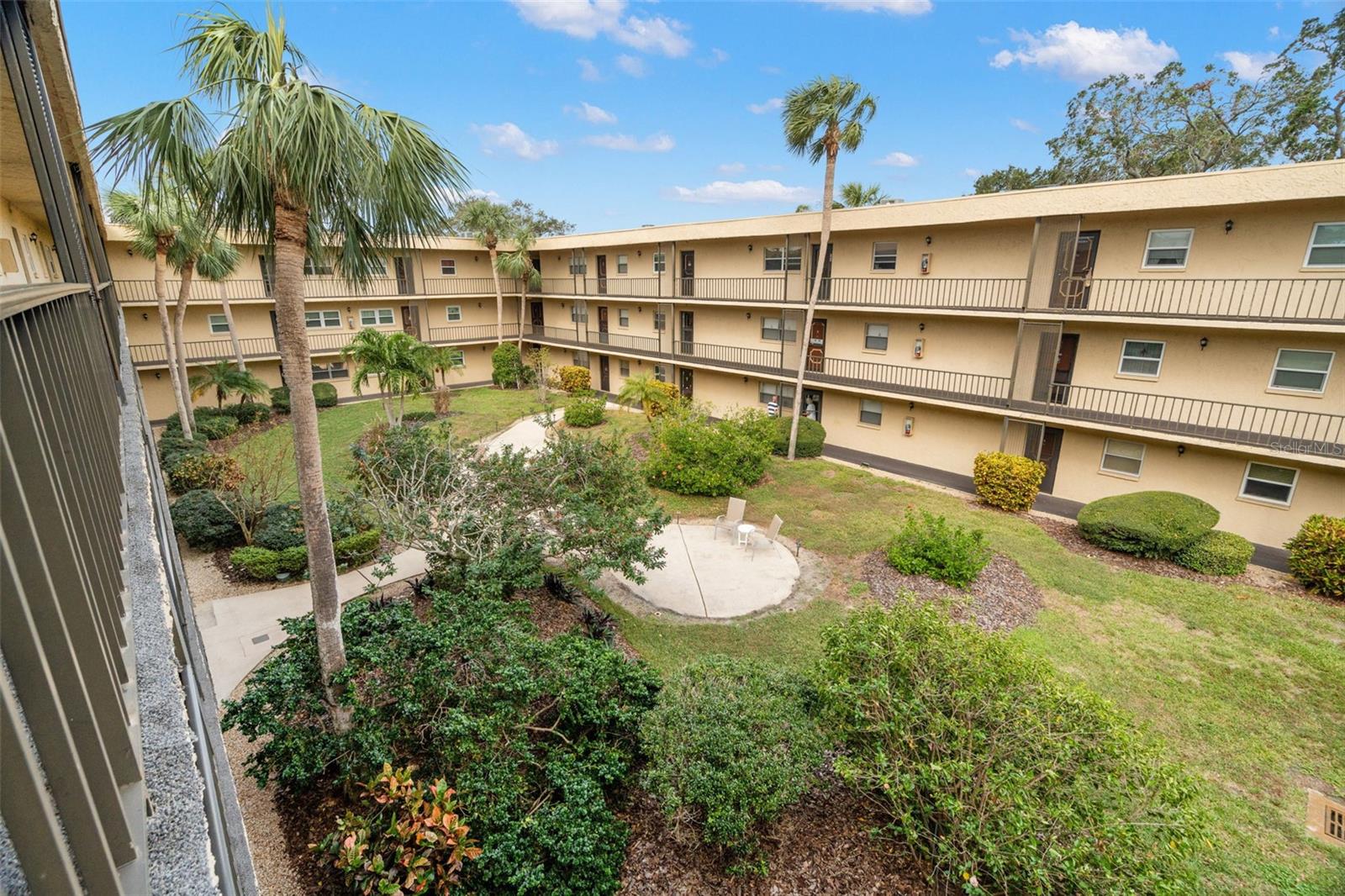 11485 OAKHURST RD #322, LARGO, FL, 33774