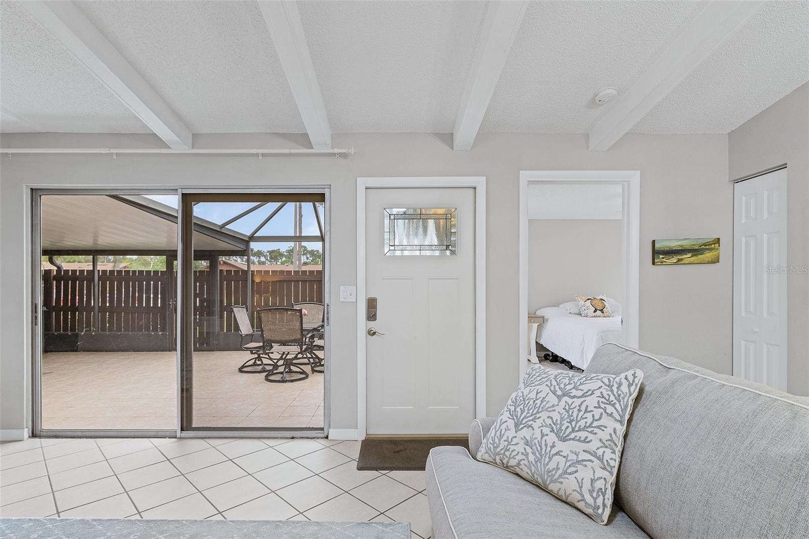 15405 CRYSTAL LAKE DR, NORTH FORT MYERS, FL, 33917