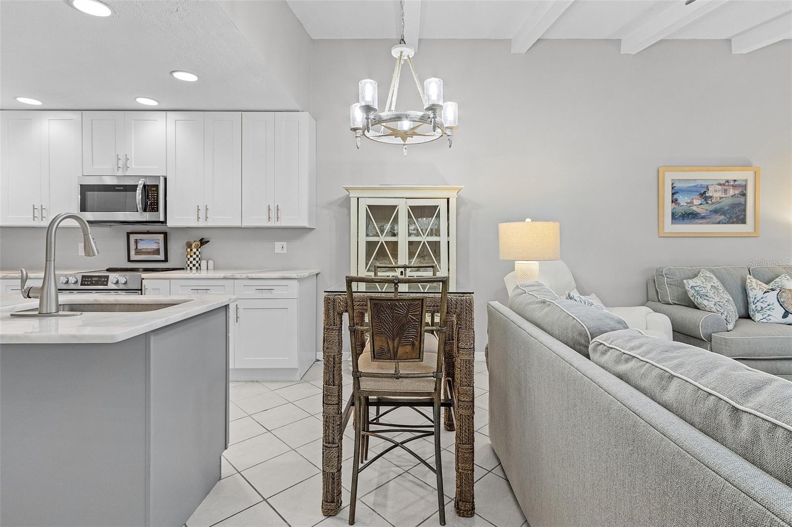 15405 CRYSTAL LAKE DR, NORTH FORT MYERS, FL, 33917