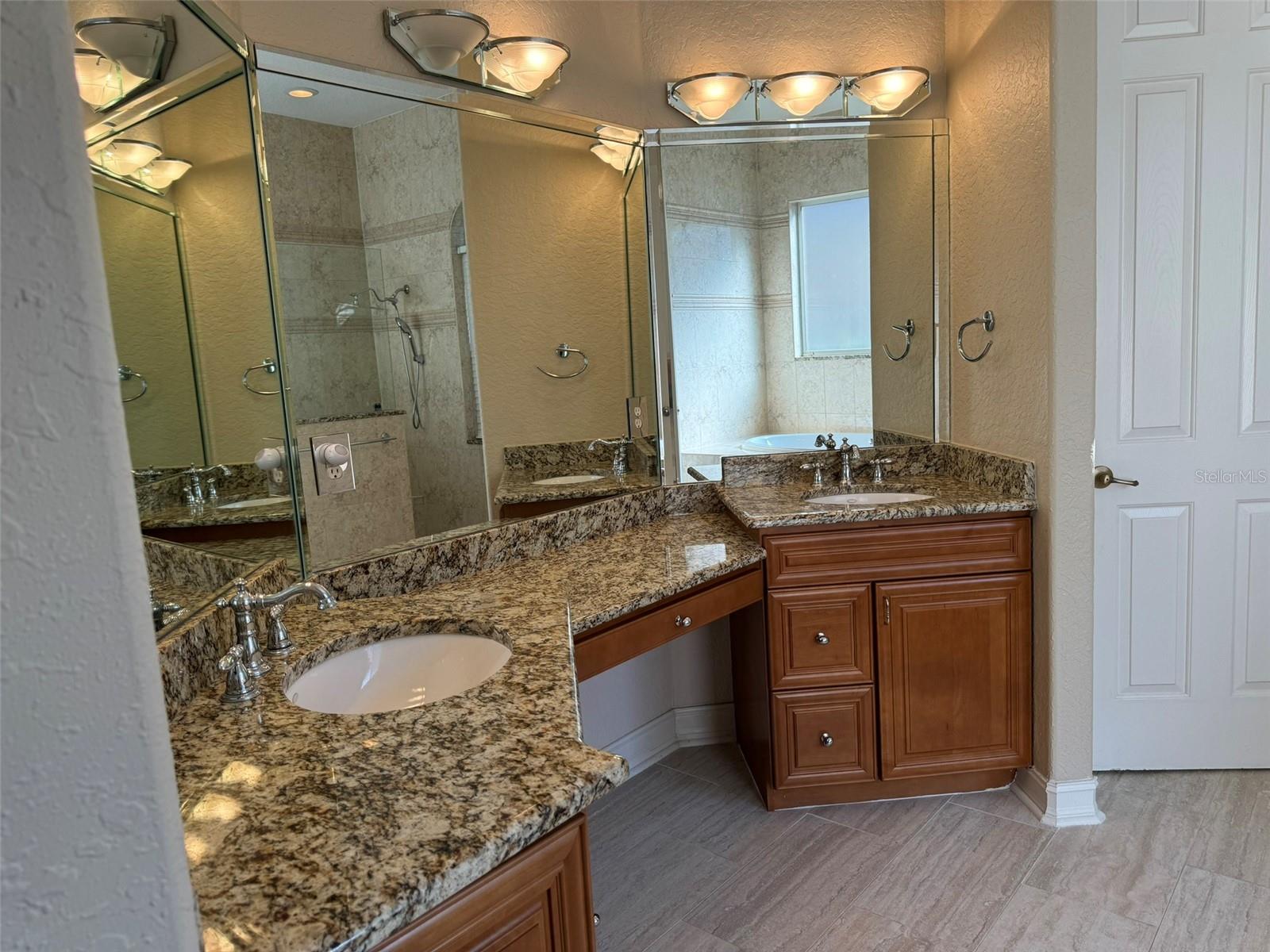 10722 CORY LAKE DR, TAMPA, FL, 33647