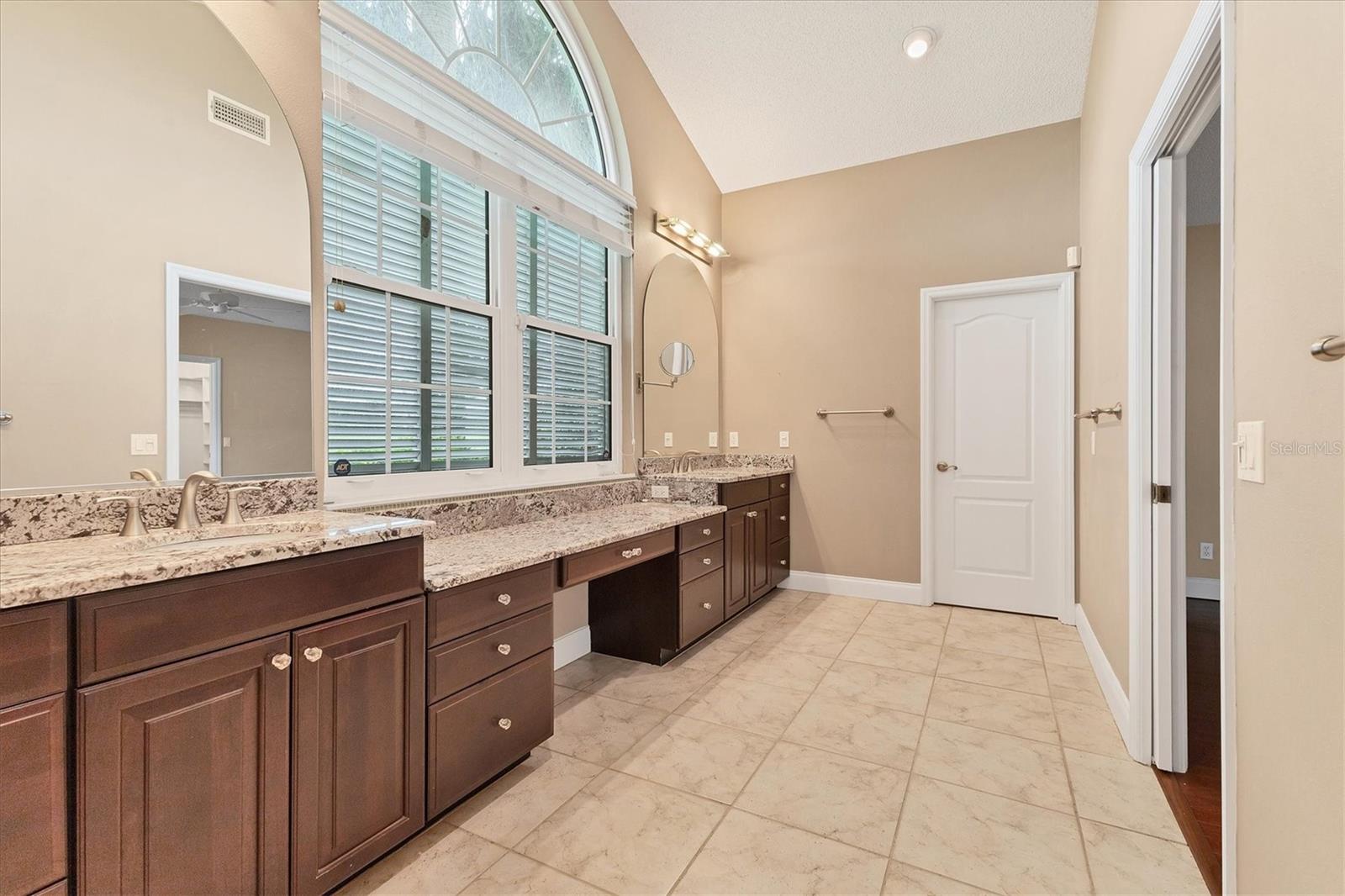 1420 TURNBERRY DR, VENICE, FL, 34292