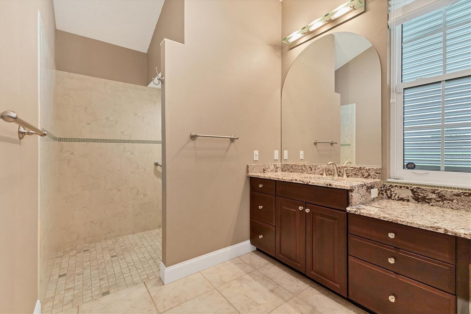1420 TURNBERRY DR, VENICE, FL, 34292
