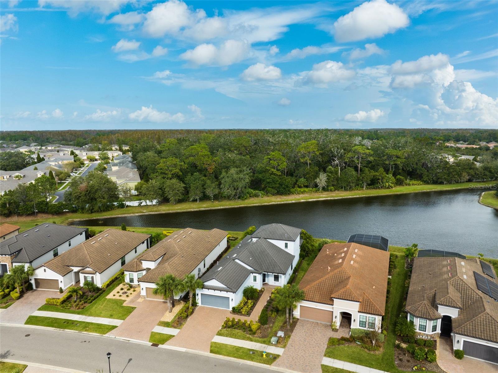 8520 GRAND ALBERATO RD, TAMPA, FL, 33647