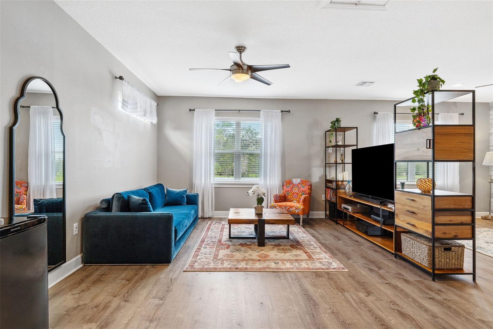 8520 GRAND ALBERATO RD, TAMPA, FL, 33647