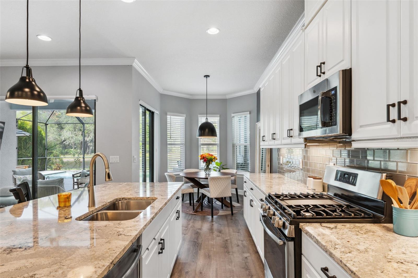 8520 GRAND ALBERATO RD, TAMPA, FL, 33647