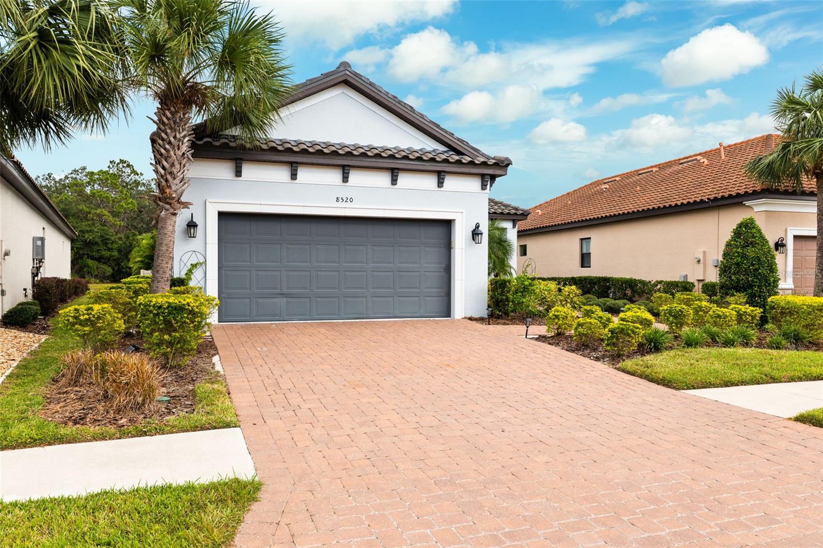 8520 GRAND ALBERATO RD, TAMPA, FL, 33647