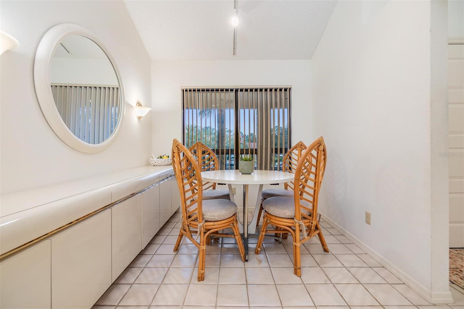 1801 E LAKE RD #3G, PALM HARBOR, FL, 34685