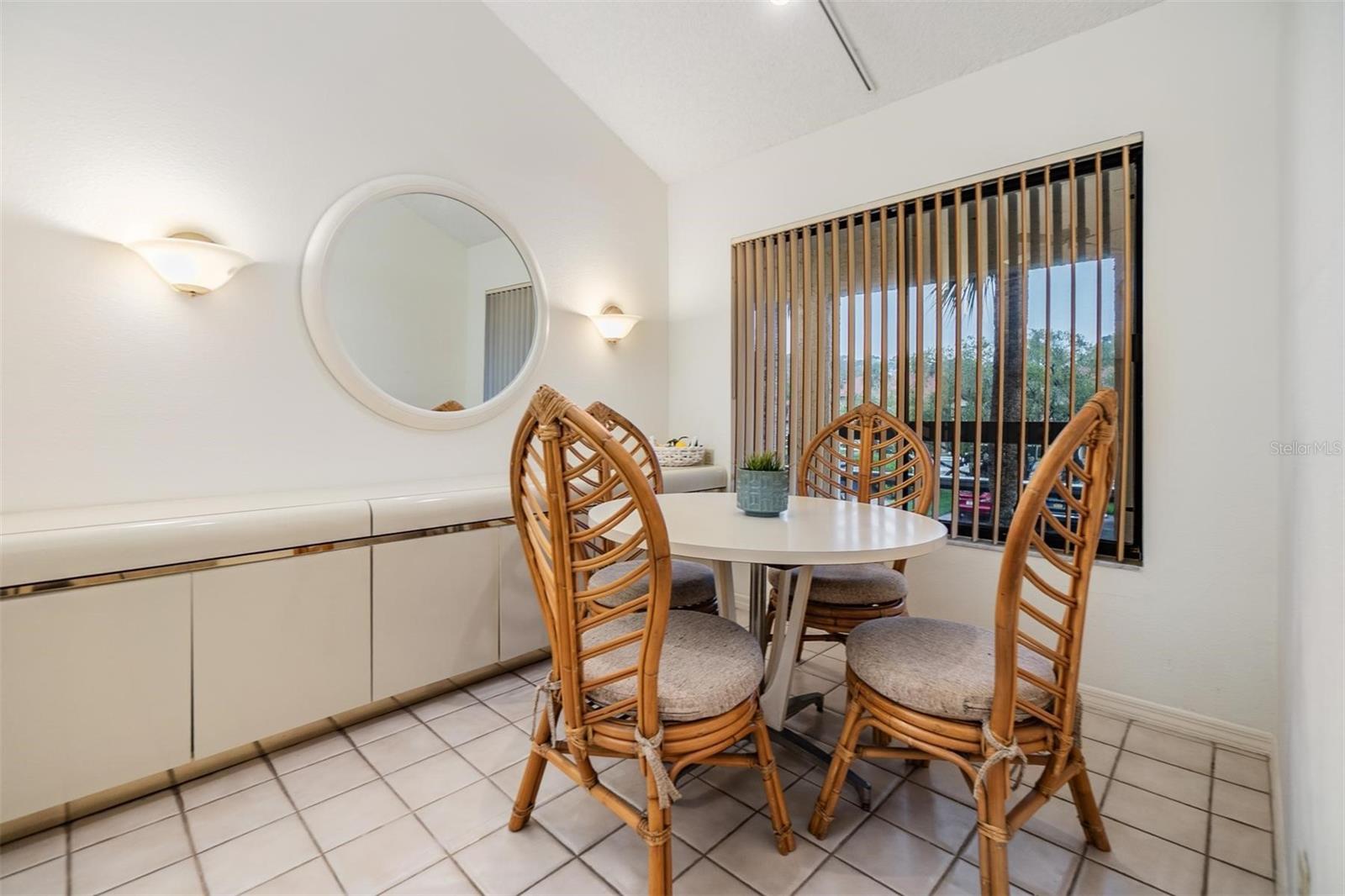 1801 E LAKE RD #3G, PALM HARBOR, FL, 34685