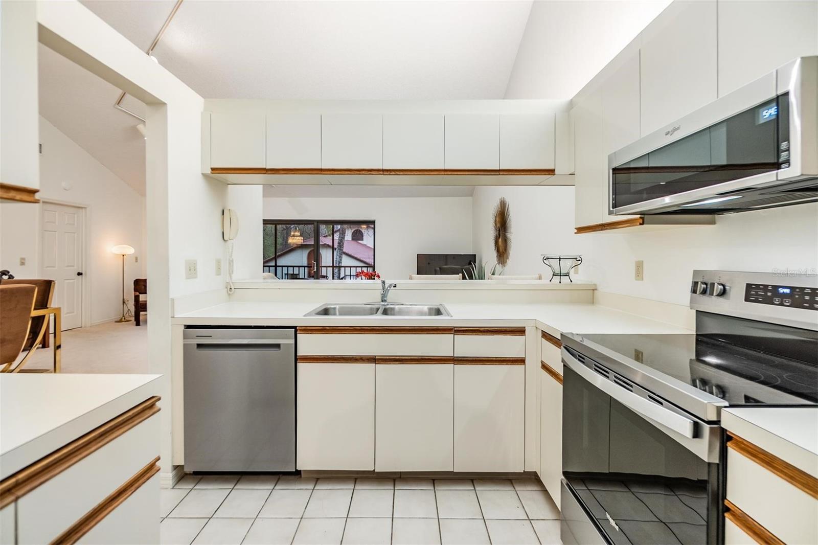 1801 E LAKE RD #3G, PALM HARBOR, FL, 34685