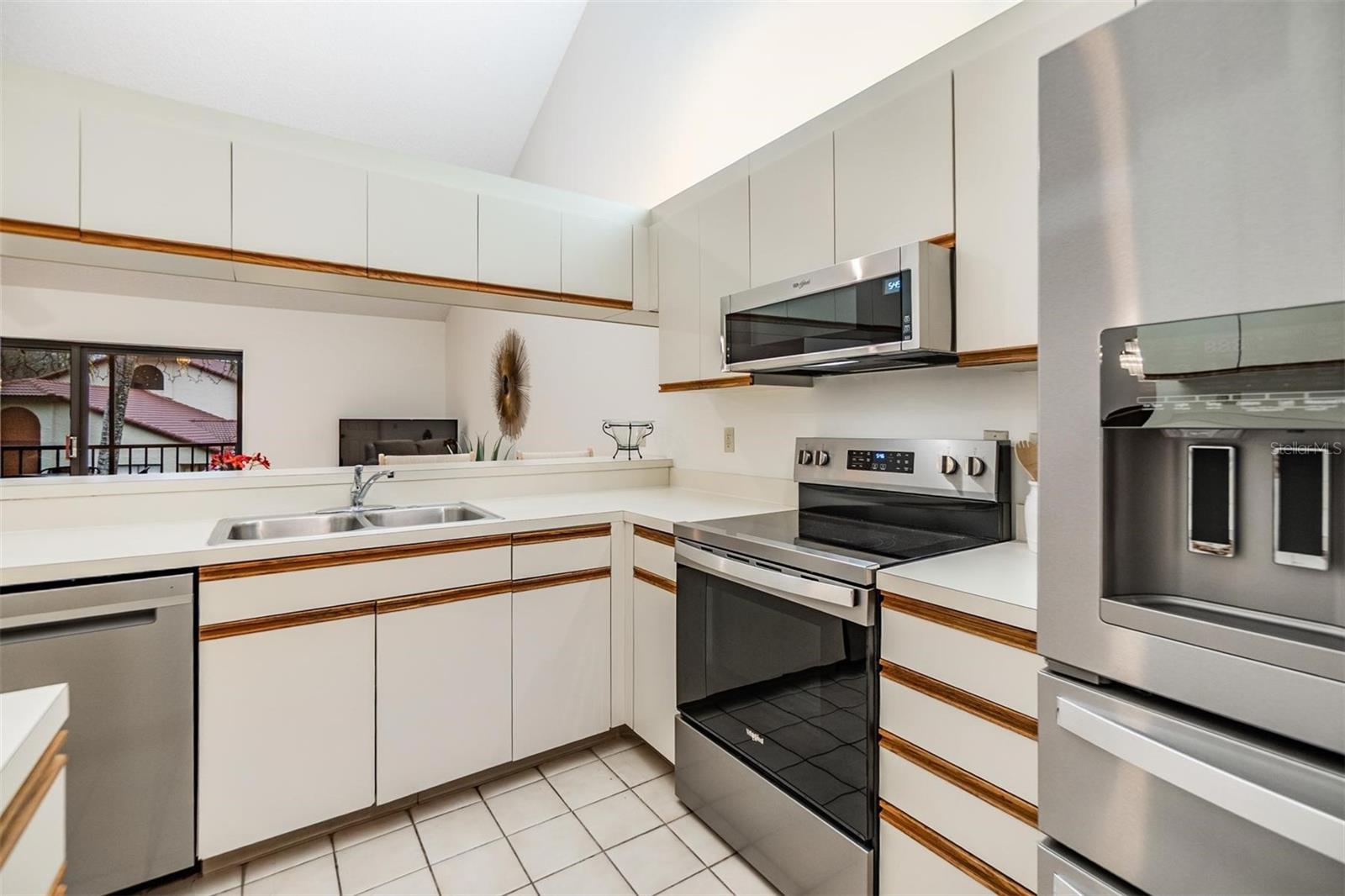 1801 E LAKE RD #3G, PALM HARBOR, FL, 34685