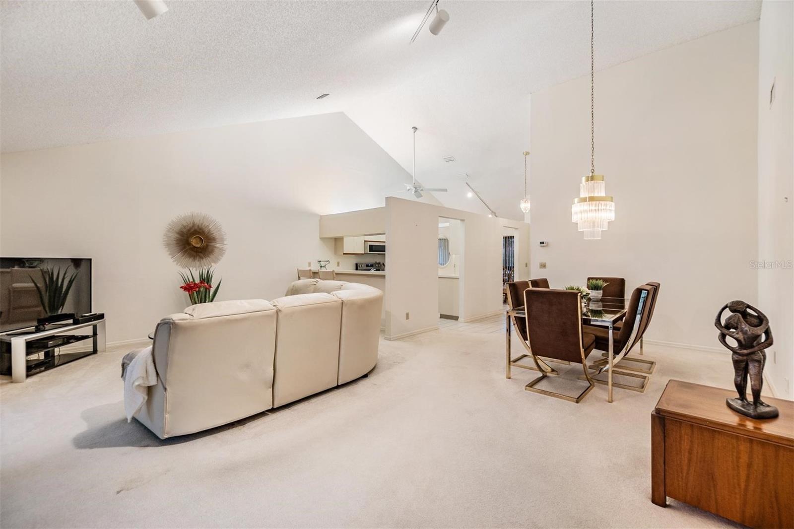 1801 E LAKE RD #3G, PALM HARBOR, FL, 34685