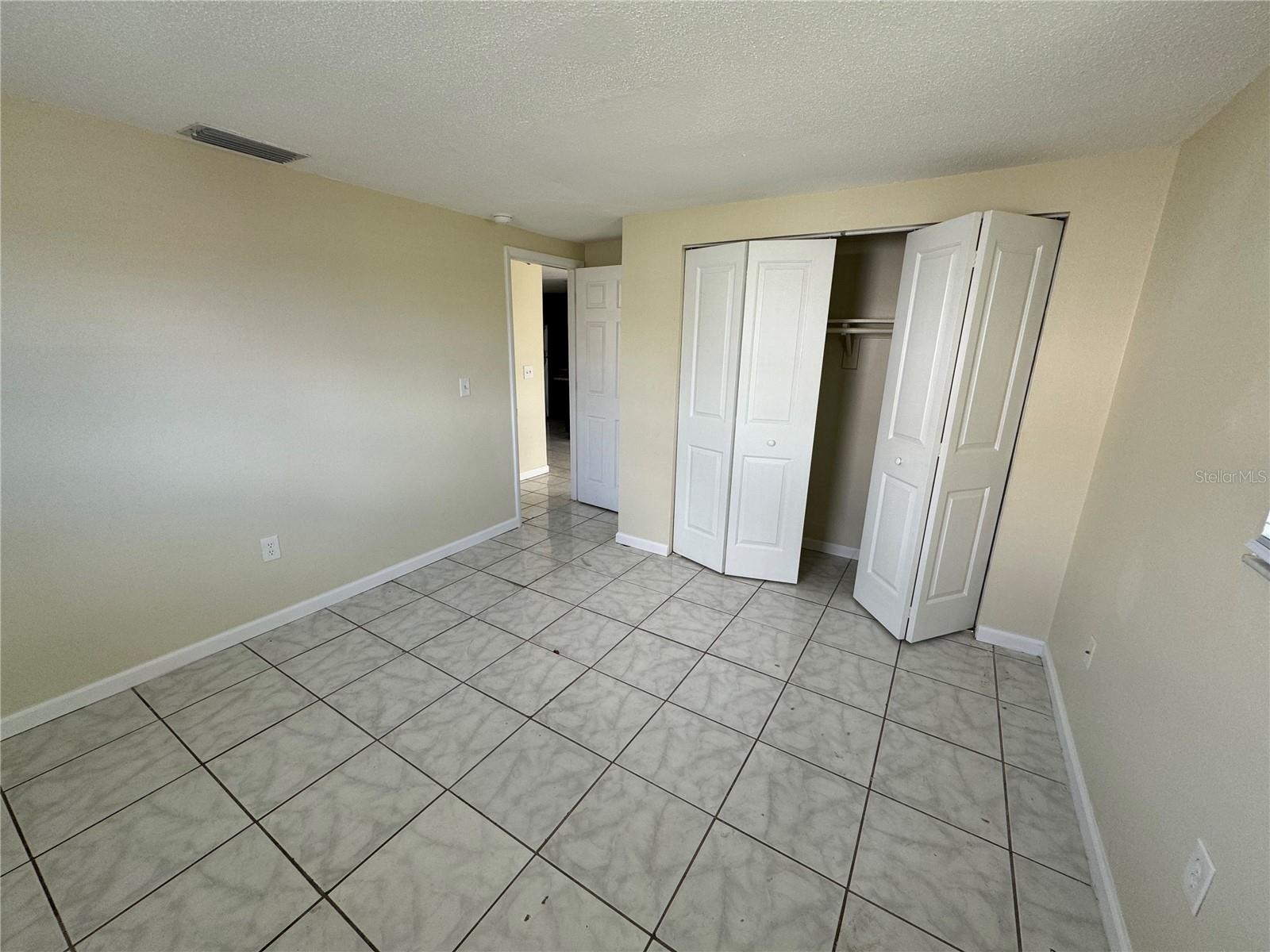 2113 FORKED CREEK DR, ENGLEWOOD, FL, 34223