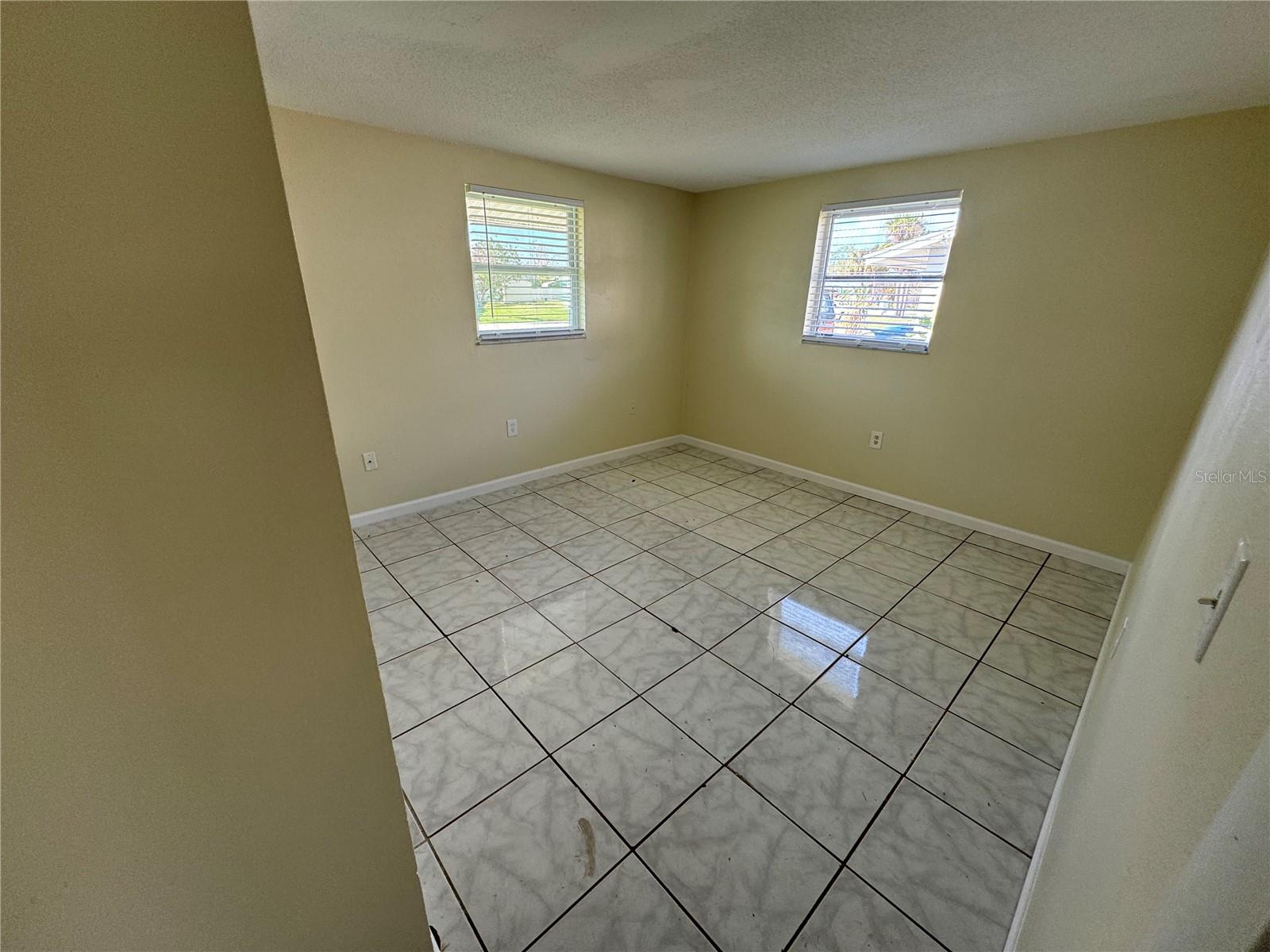 2113 FORKED CREEK DR, ENGLEWOOD, FL, 34223