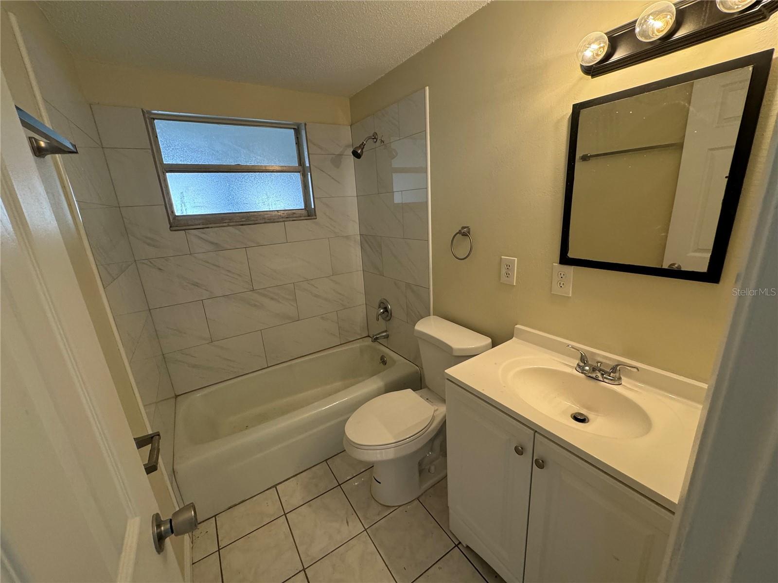 2113 FORKED CREEK DR, ENGLEWOOD, FL, 34223
