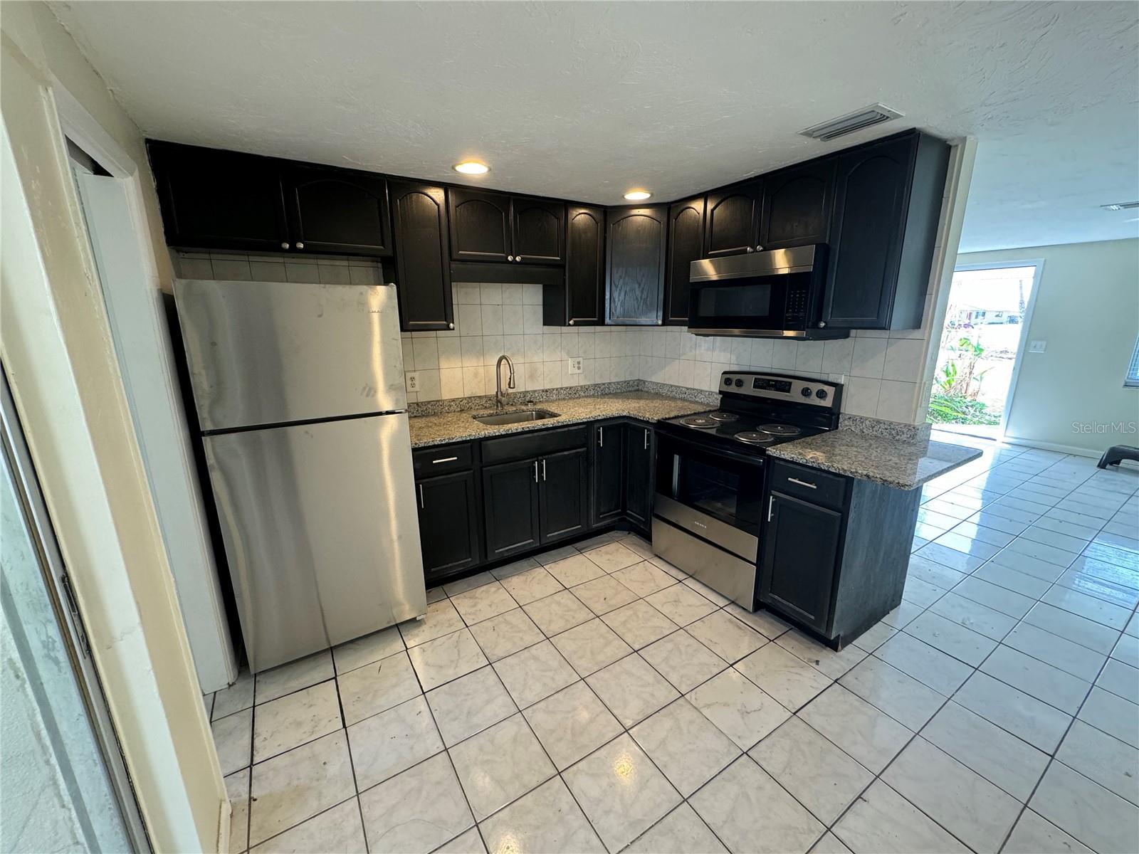2113 FORKED CREEK DR, ENGLEWOOD, FL, 34223