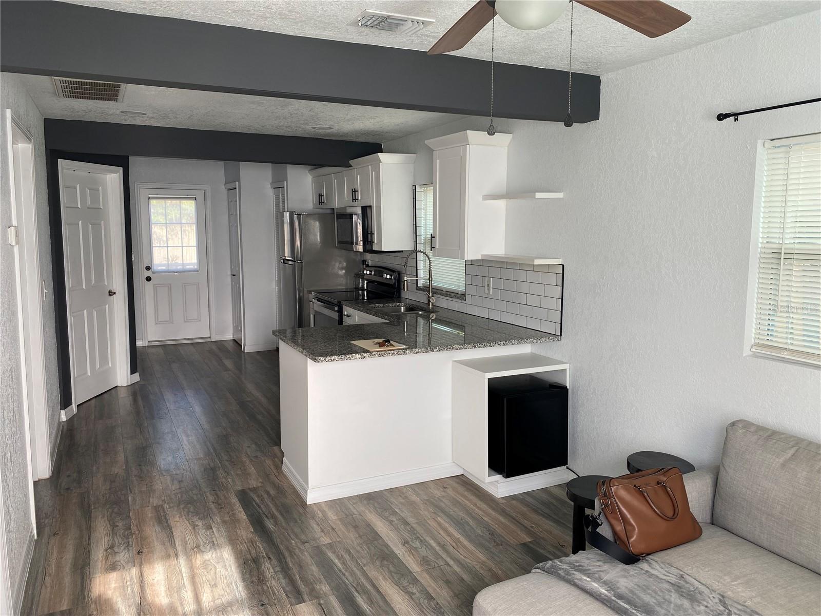 3809 N GARRISON ST, TAMPA, FL, 33619