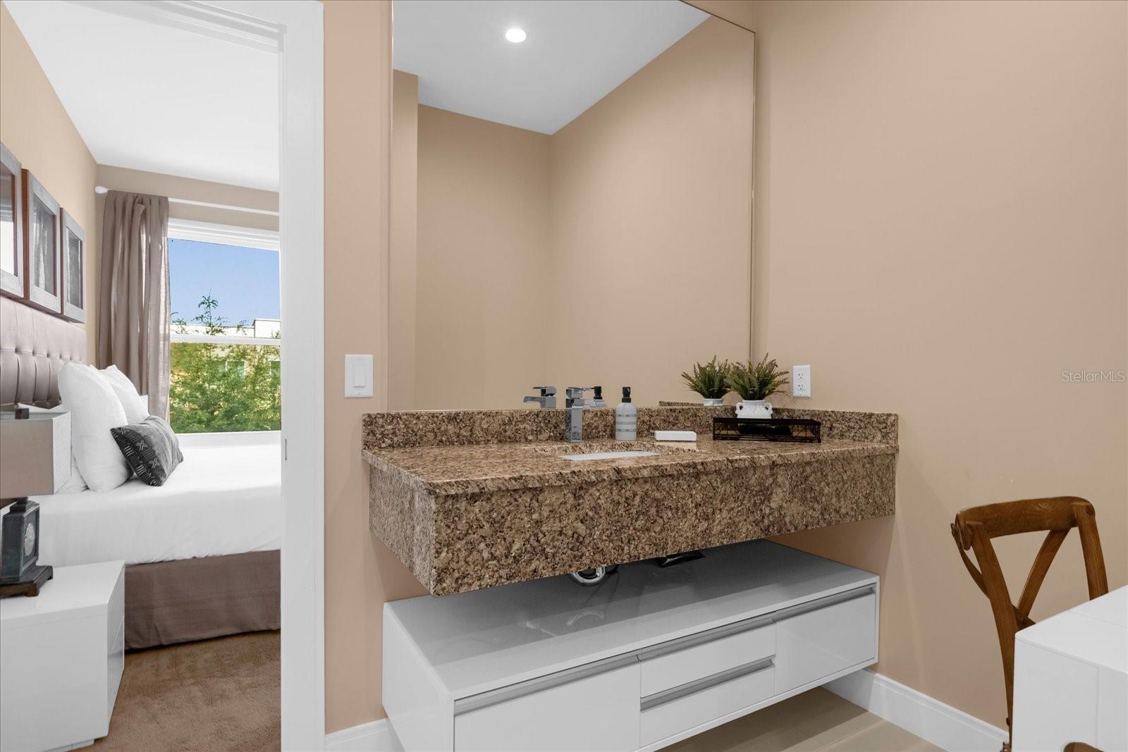 3215 BRASILIA AVE, KISSIMMEE, FL, 34747