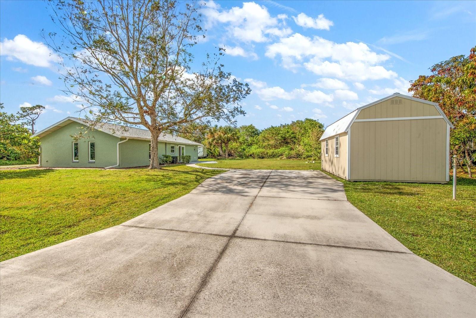 23184 ALLEN AVE, PUNTA GORDA, FL, 33980