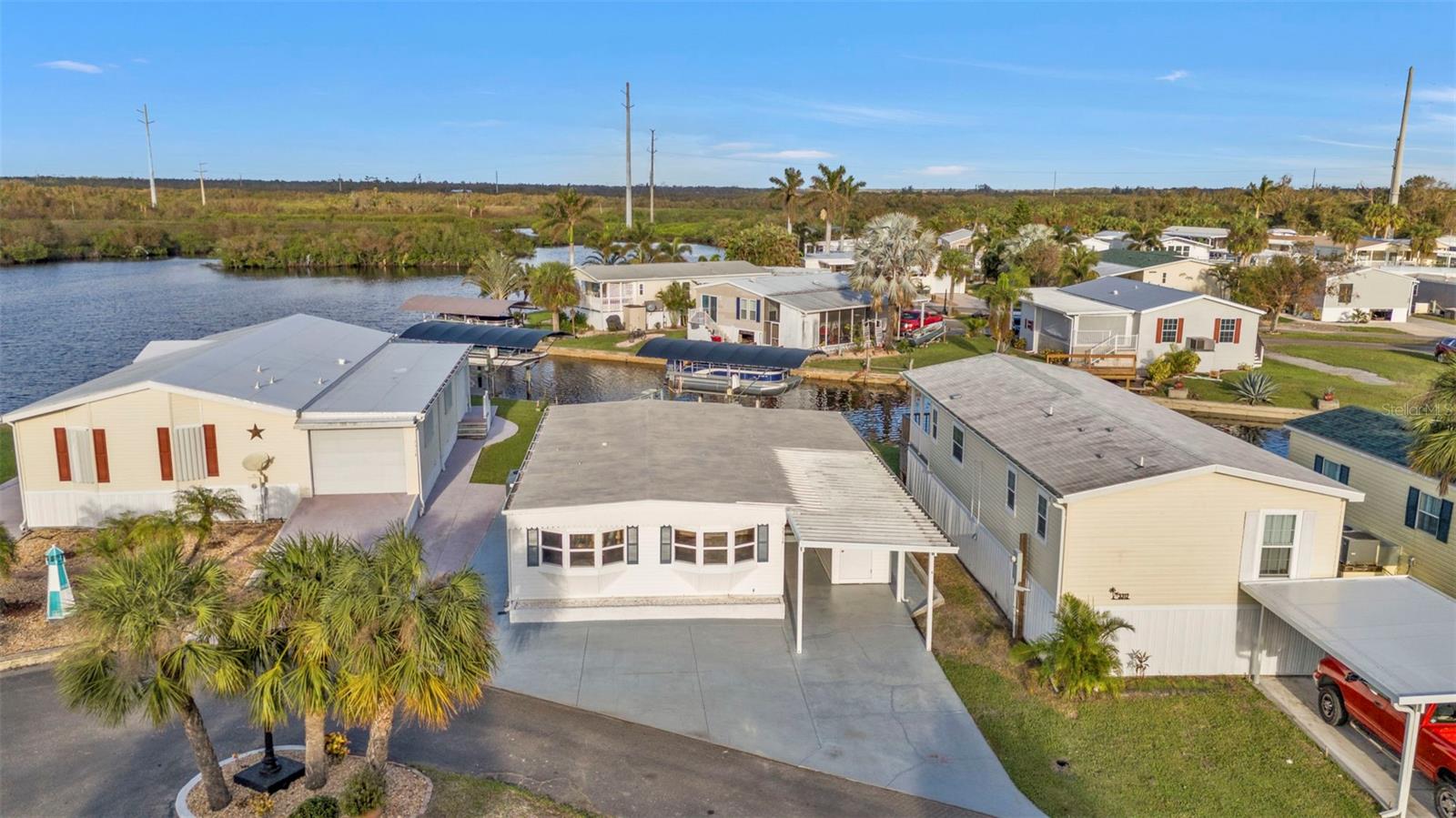 3316 COQUINA ESPLANADE, PUNTA GORDA, FL, 33982