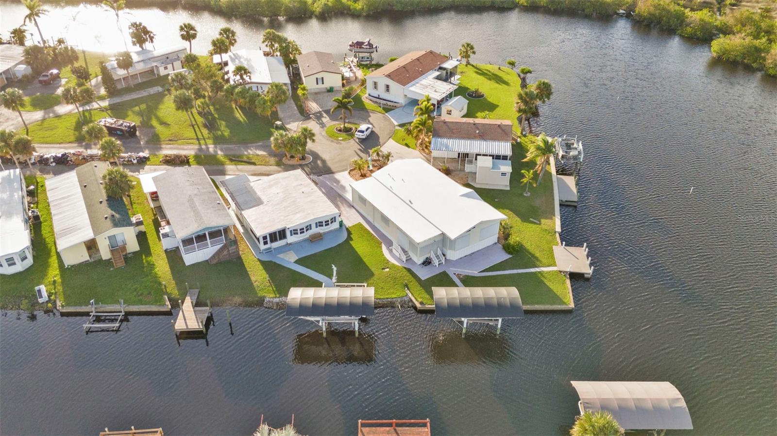 3316 COQUINA ESPLANADE, PUNTA GORDA, FL, 33982