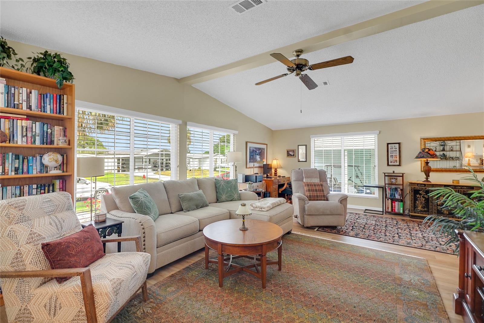 1112 PARADISE DR, THE VILLAGES, FL, 32159