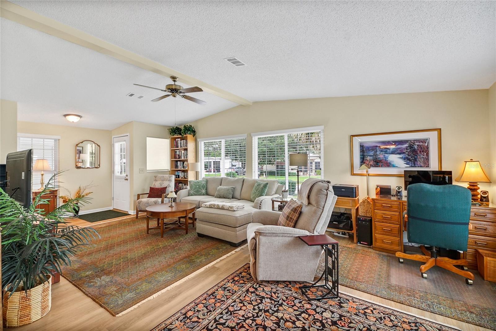 1112 PARADISE DR, THE VILLAGES, FL, 32159