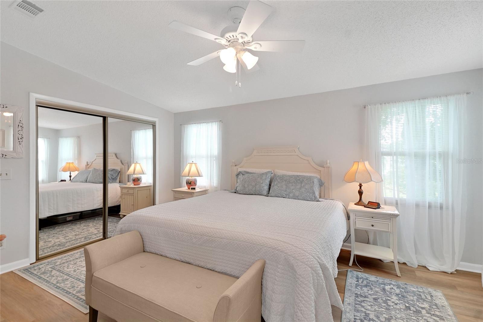 1112 PARADISE DR, THE VILLAGES, FL, 32159