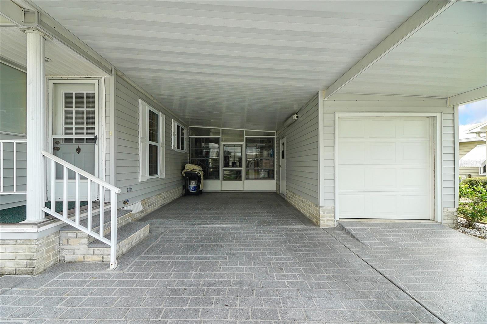1112 PARADISE DR, THE VILLAGES, FL, 32159