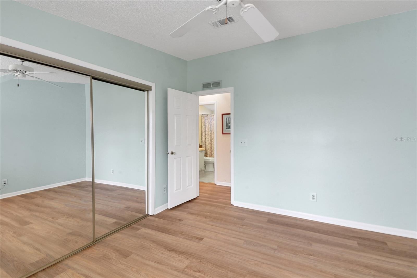 1112 PARADISE DR, THE VILLAGES, FL, 32159