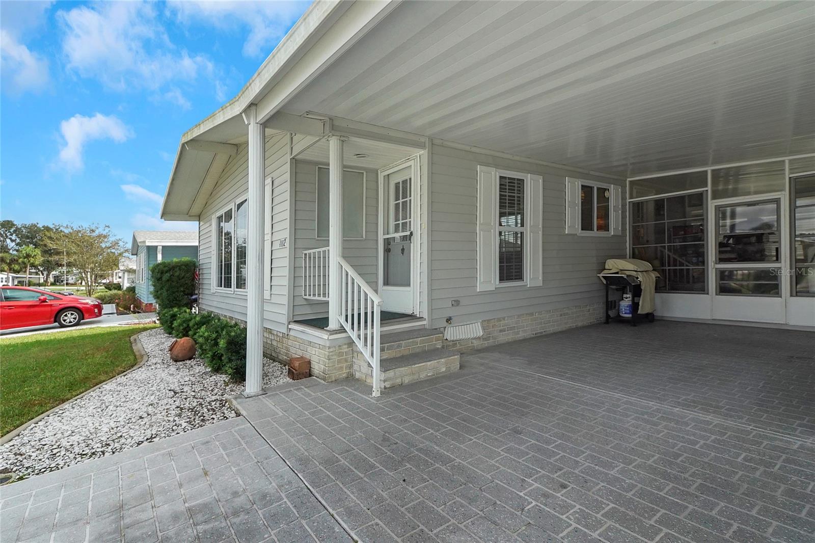1112 PARADISE DR, THE VILLAGES, FL, 32159