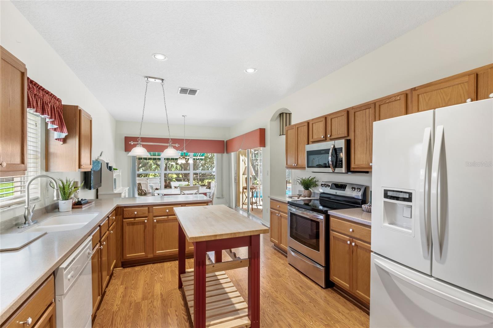 24104 PEEKSKILL ST, LEESBURG, FL, 34748